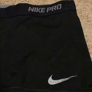 Nike pro